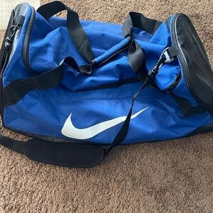 Nike Men's Blue and Black Duffel Bag